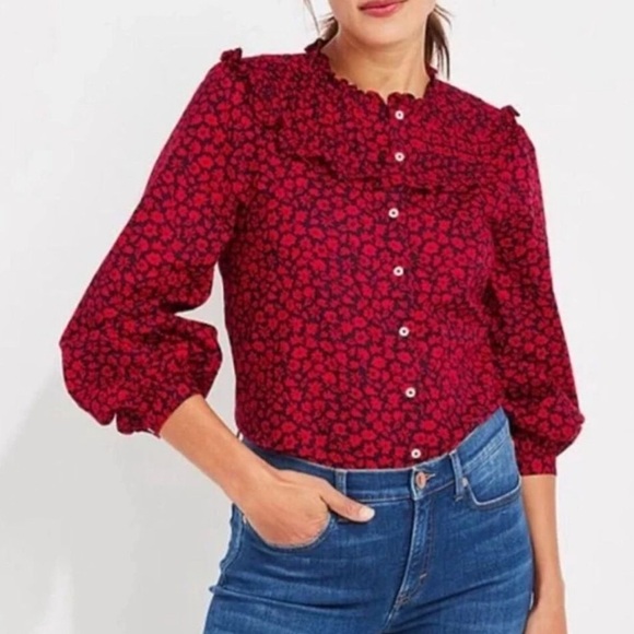 Vineyard Vines Tops - Vineyard Vines Blue & Red Floral Wildflowers Pleated Yoke Top Size 4